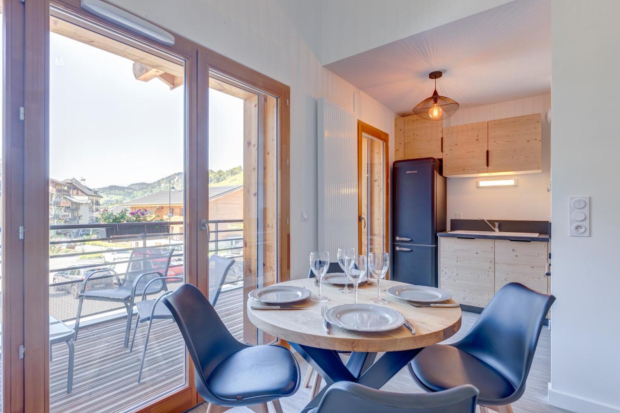 La Poudreuse - Duplex Avec Balcon Vue Montagne - Flumet Bilik gambar